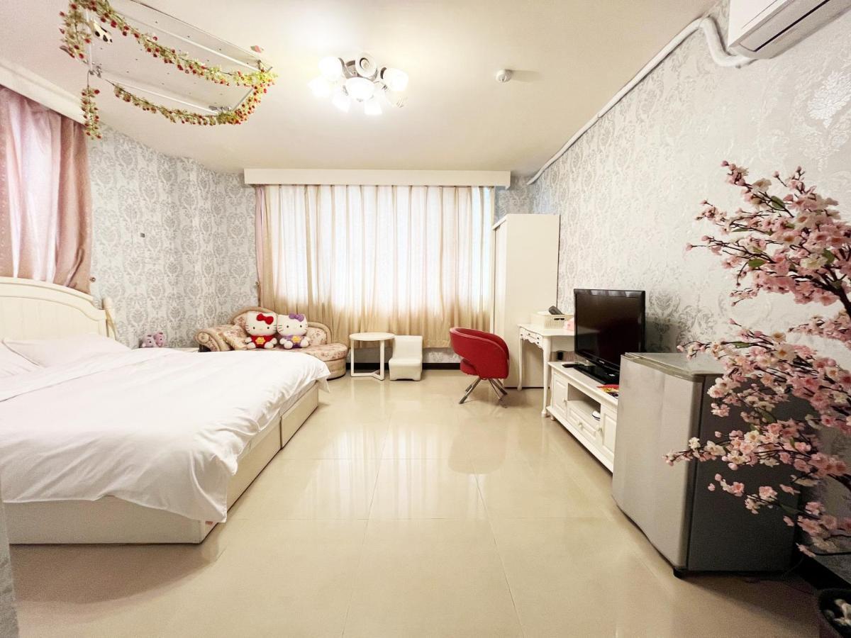 Sunny Castle Apartment Tainan Exterior photo