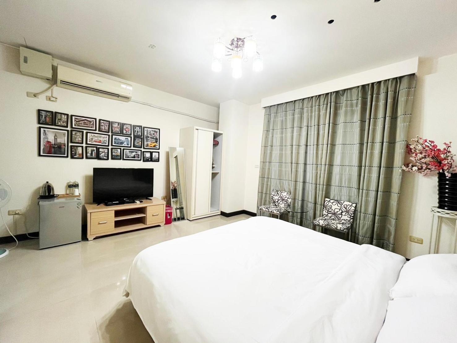 Sunny Castle Apartment Tainan Exterior photo
