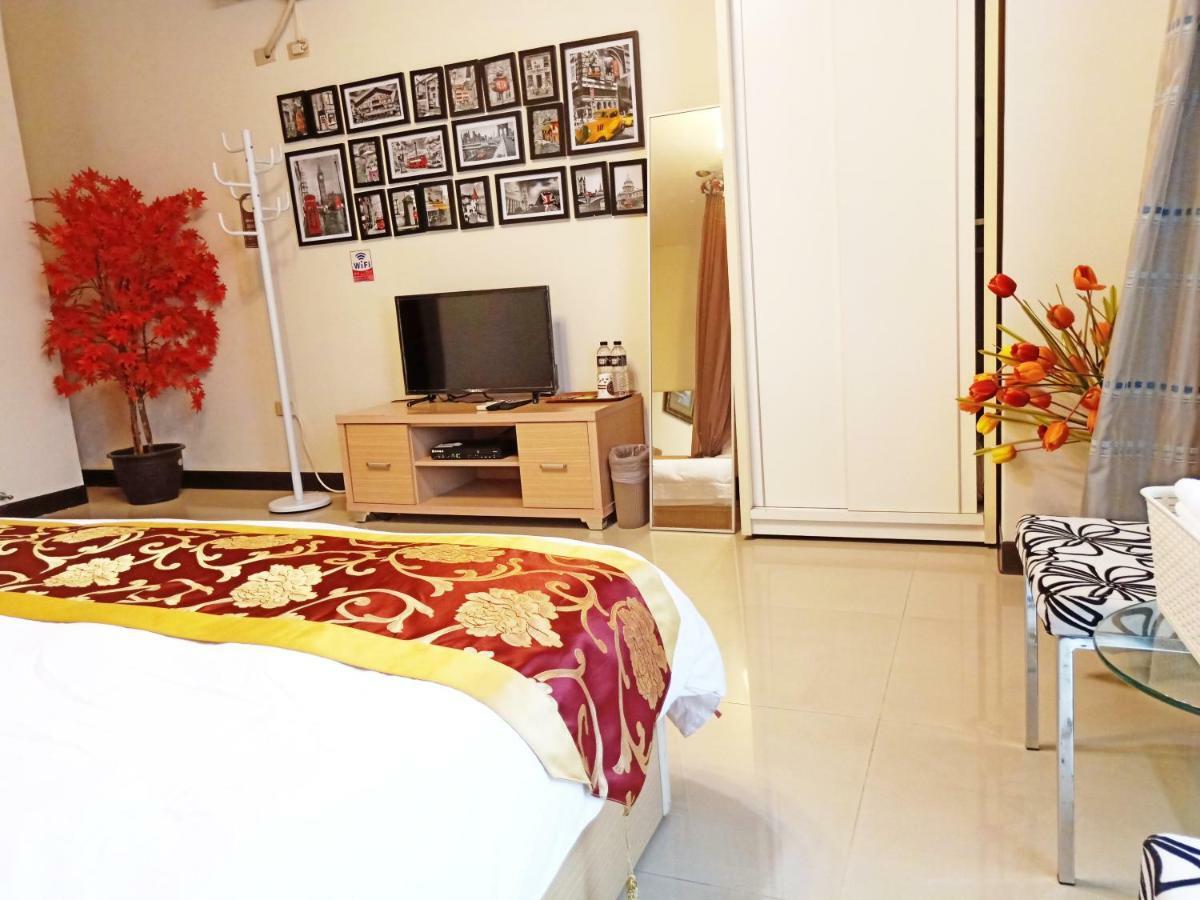 Sunny Castle Apartment Tainan Exterior photo